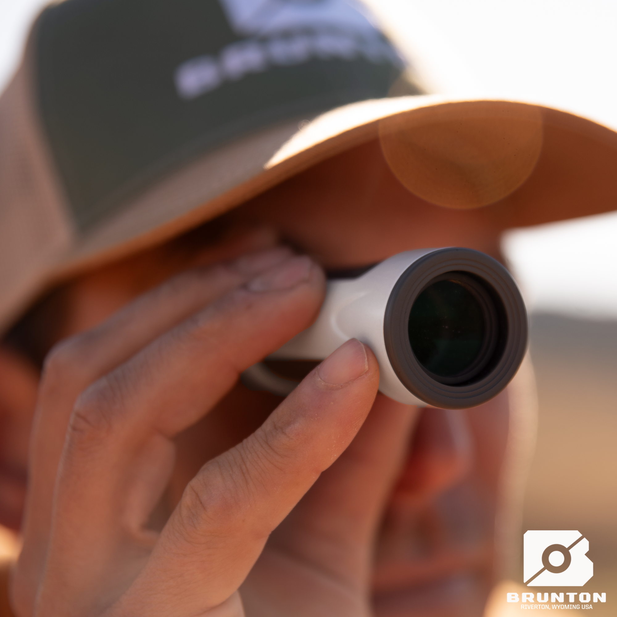 Brunton Echo Zoom Monocular 10-30X Size